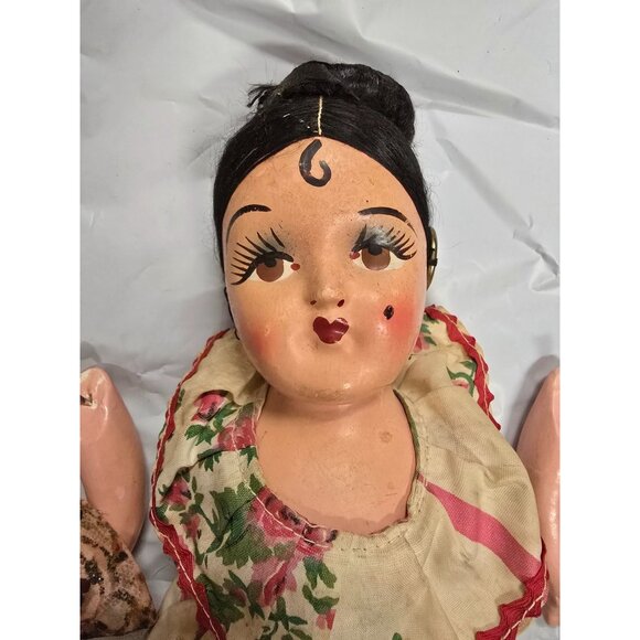 2 Vintage Old Composition Dolls Mexico 16" & 14" & Paper Streamer 12 ft - Picture 6 of 16